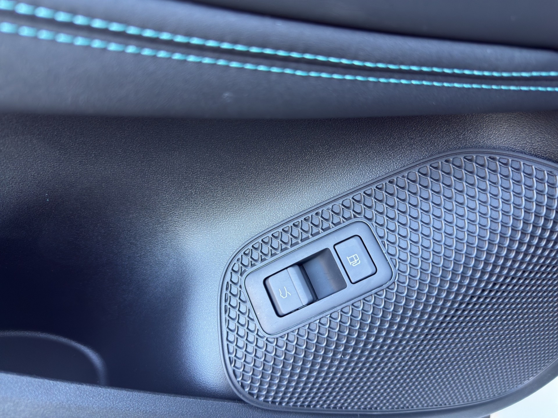 BYD Seal 6 DM-i Touring Comfort-image-7