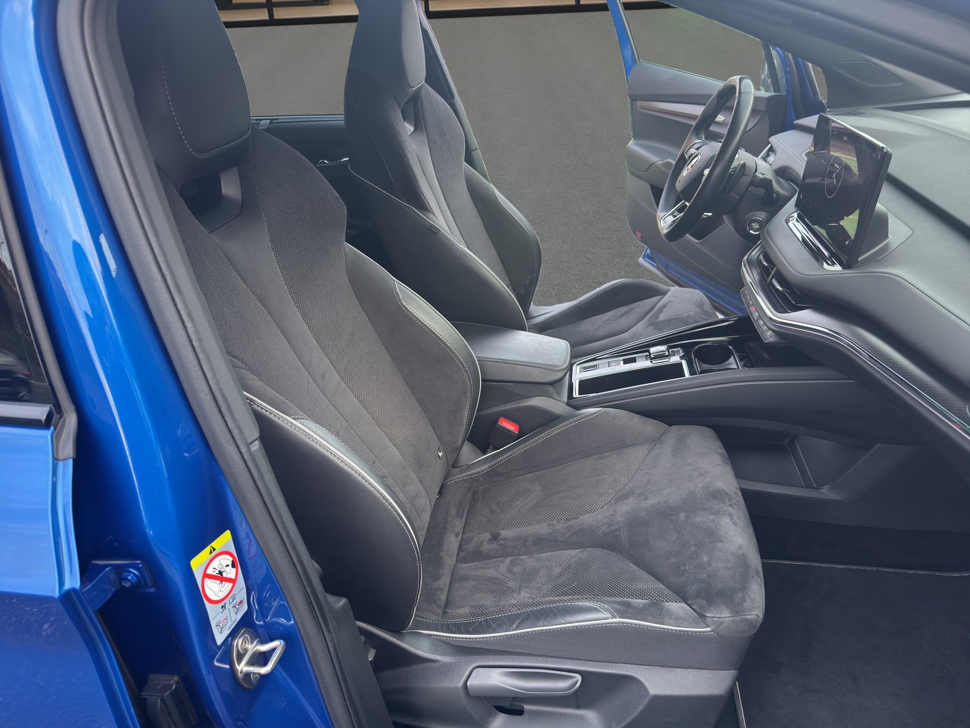 SKODA Enyaq iV 80x SportLine-image-15