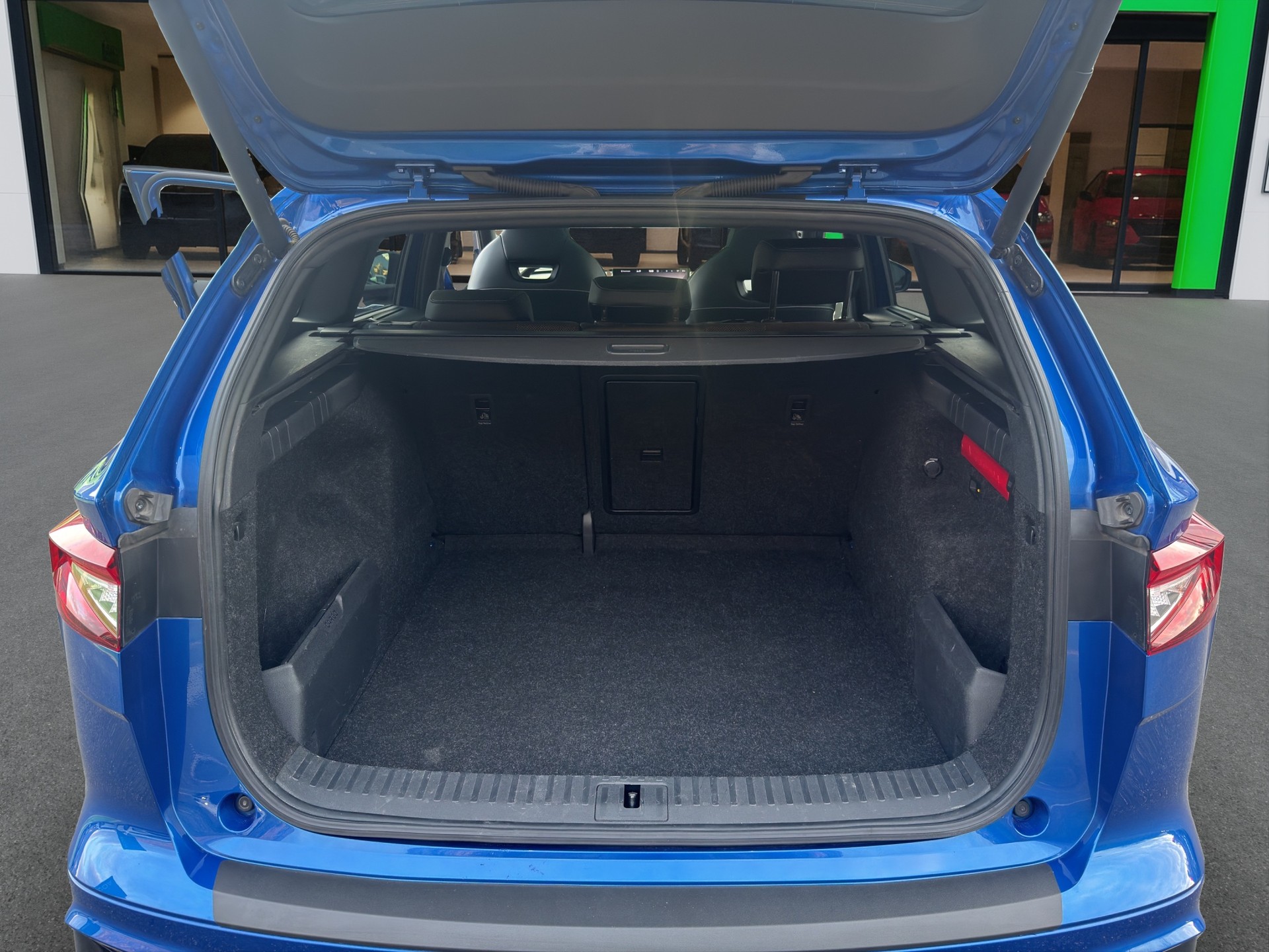 SKODA Enyaq iV 80x SportLine-image-19