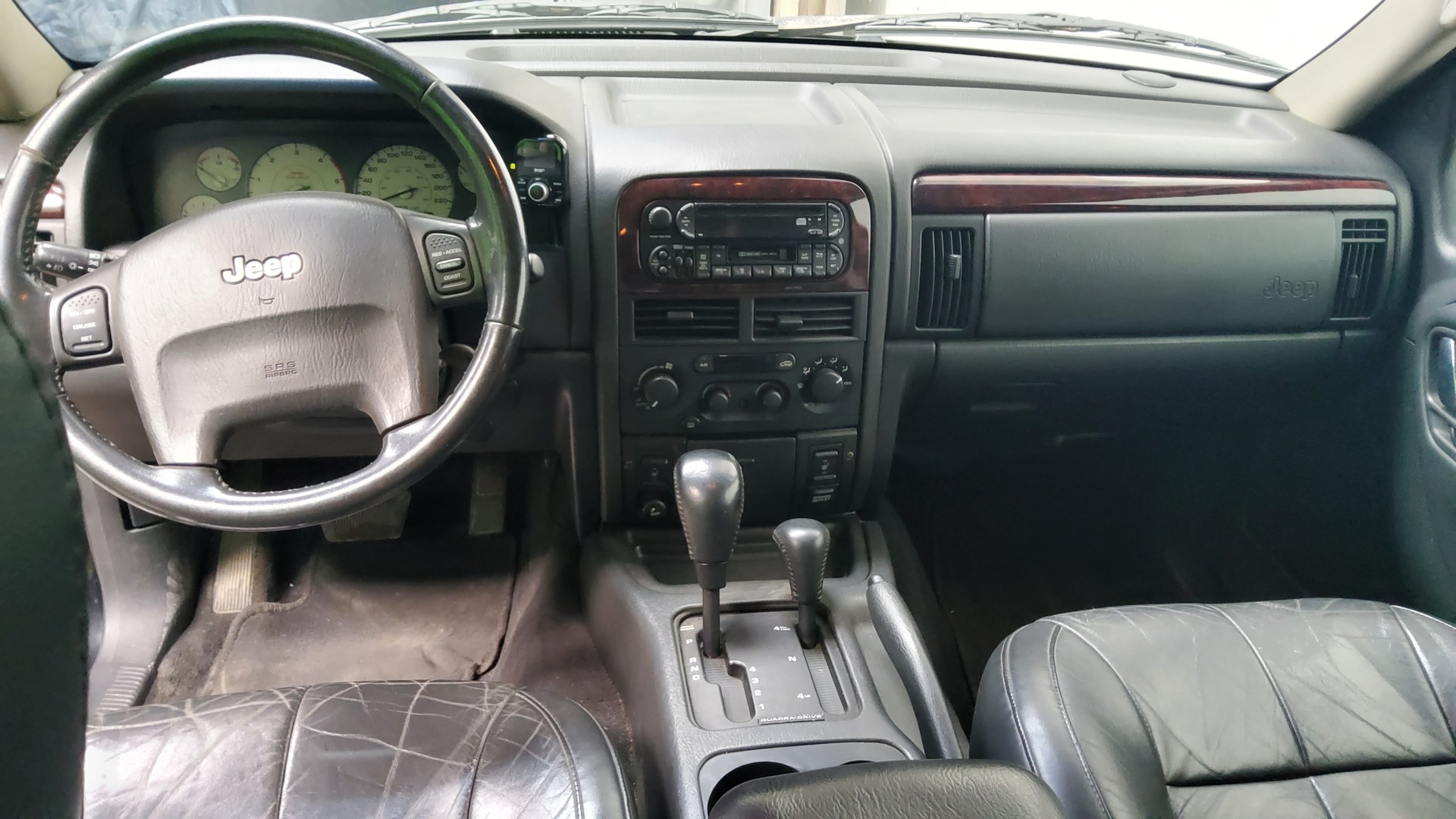 JEEP Grand Cherokee 2.7 CRD Limited Automatic-image-10