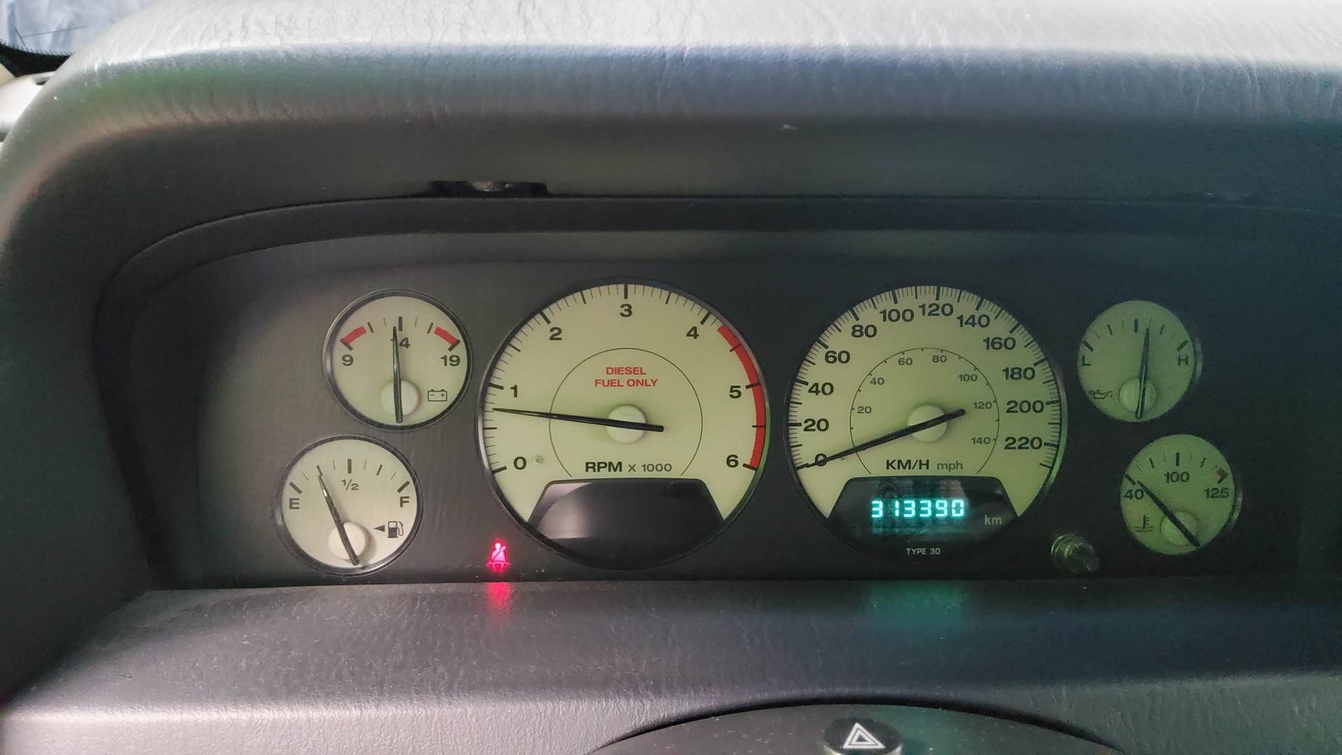 JEEP Grand Cherokee 2.7 CRD Limited Automatic-image-7