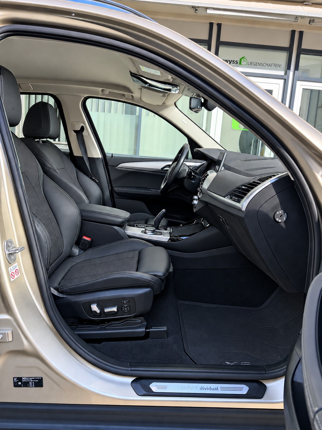 BMW X3 xDrive 30e-image-5