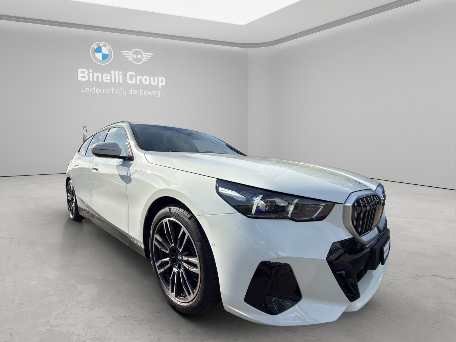 BMW 5er Reihe G61 Touring 520d xDrive-image-18