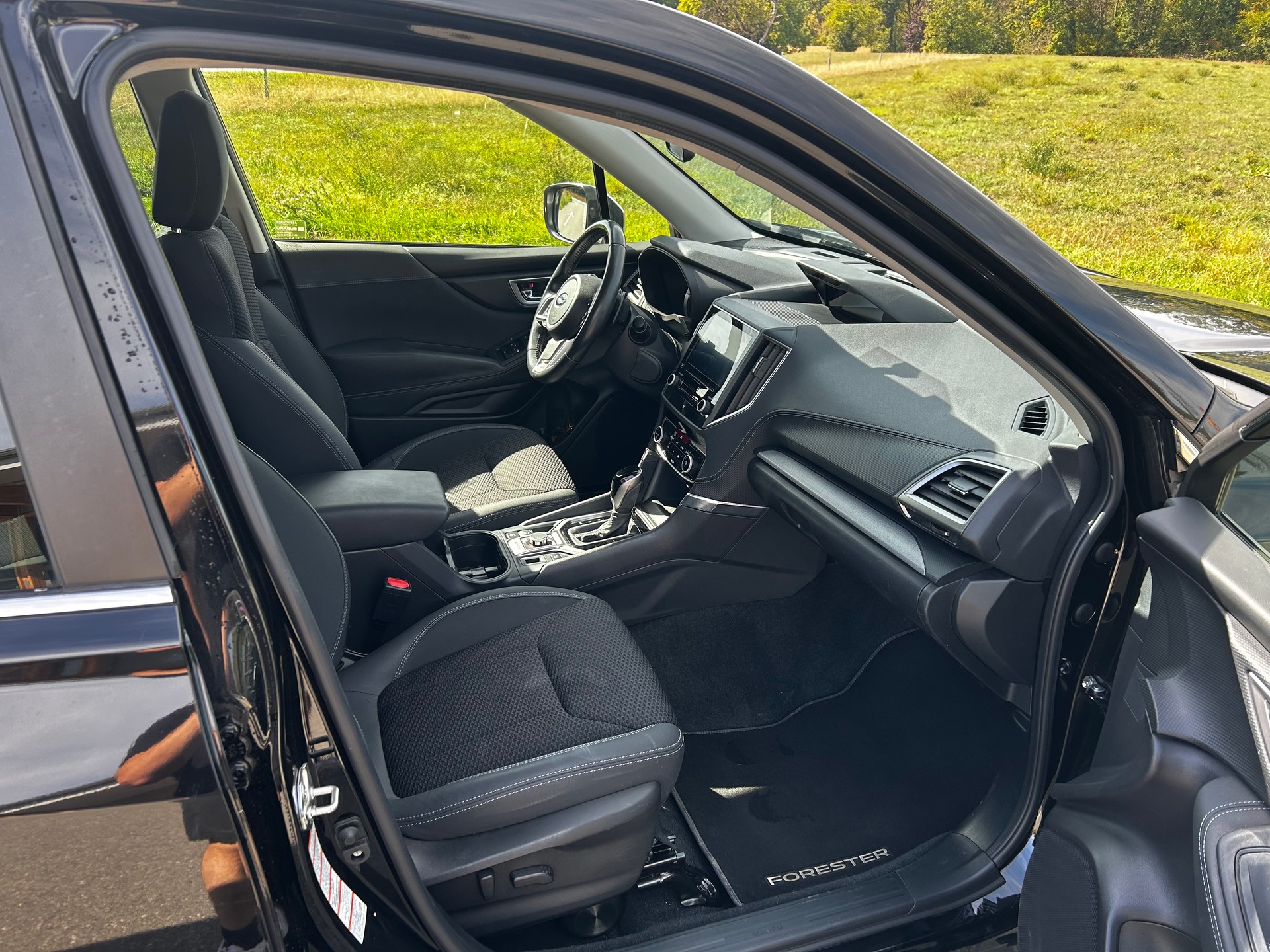 SUBARU 2.0i e-Boxer Swiss Plus-image-5