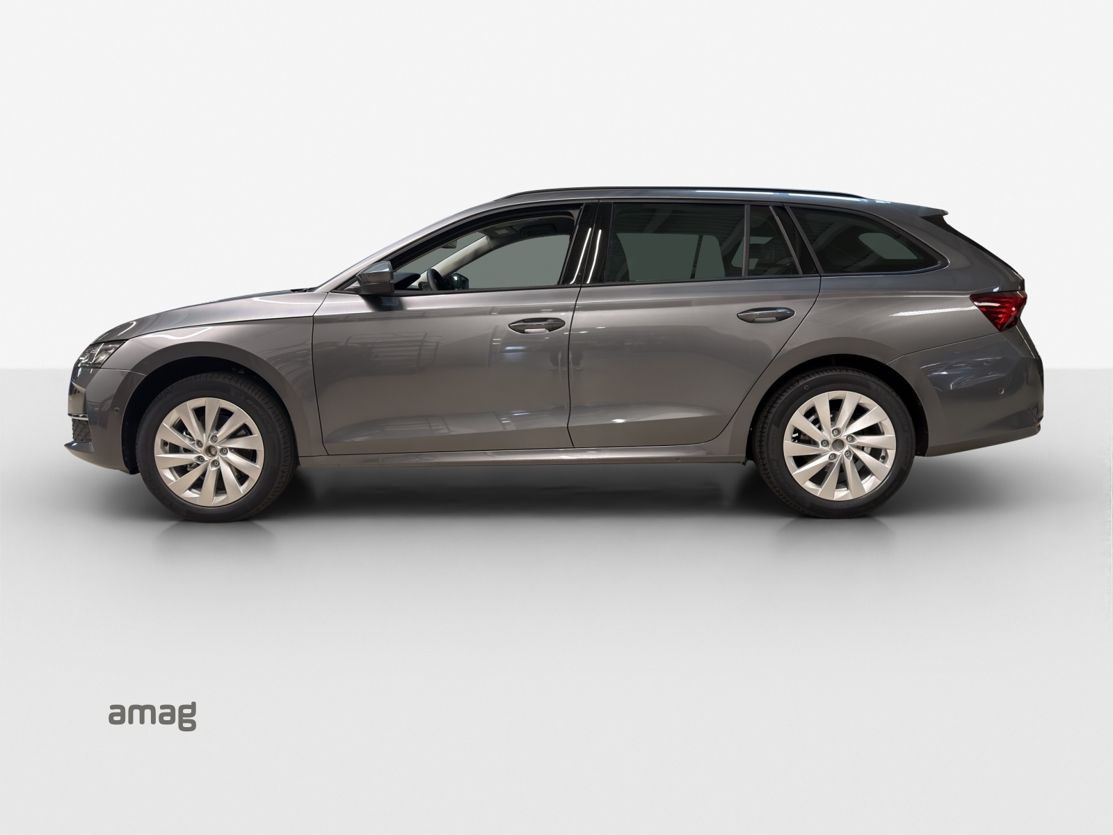 SKODA Octavia Combi 2.0 TSI DSG Selection 4x4-image-1