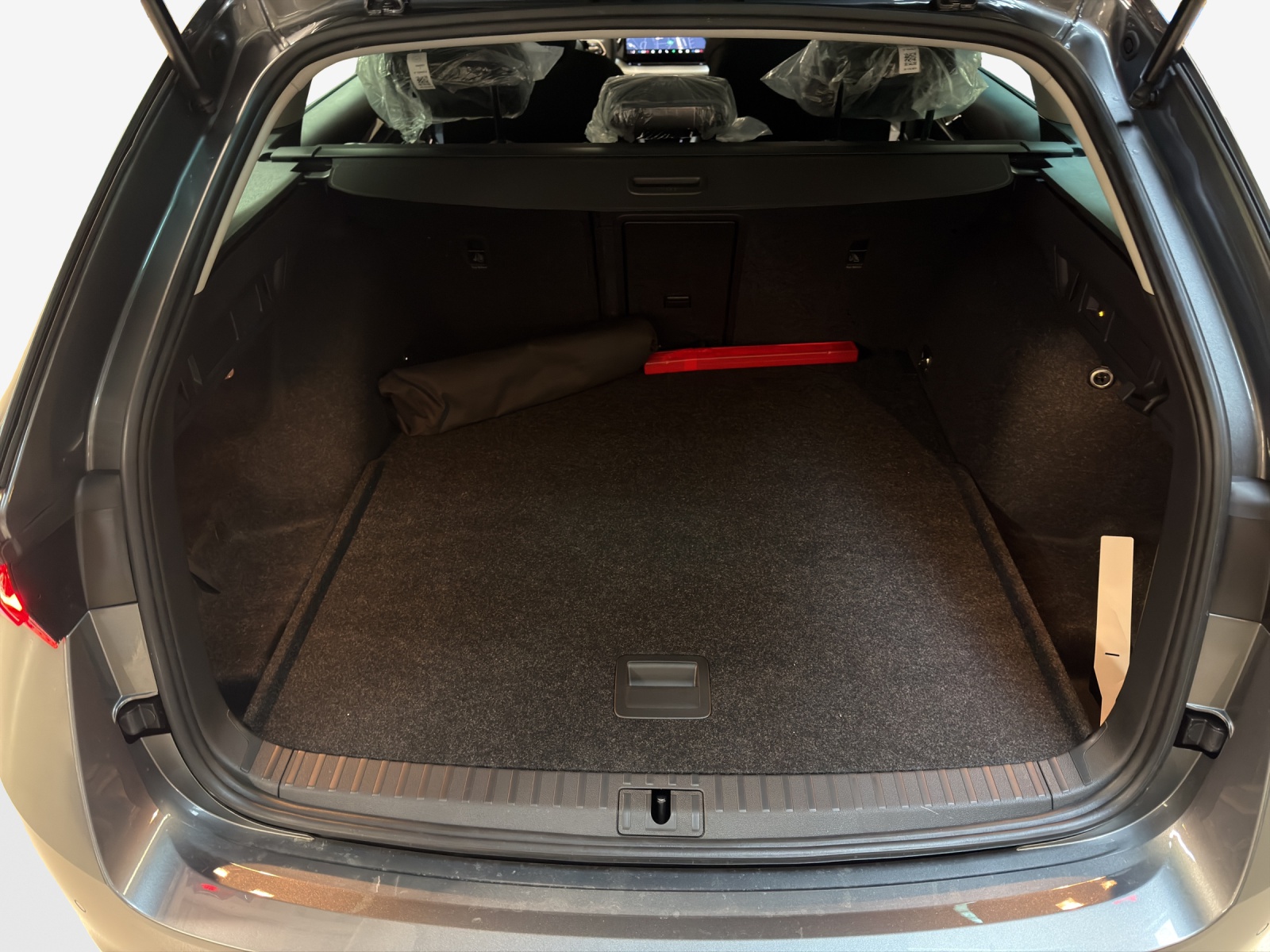 SKODA Octavia Combi 2.0 TSI DSG Selection 4x4-image-12