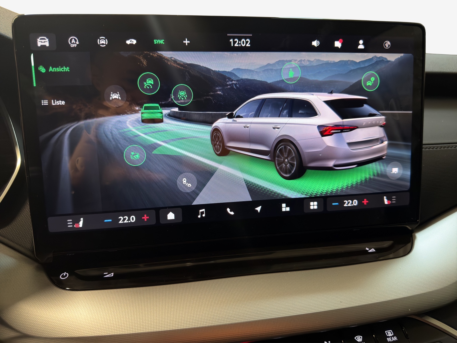 SKODA Octavia Combi 2.0 TSI DSG Selection 4x4-image-15
