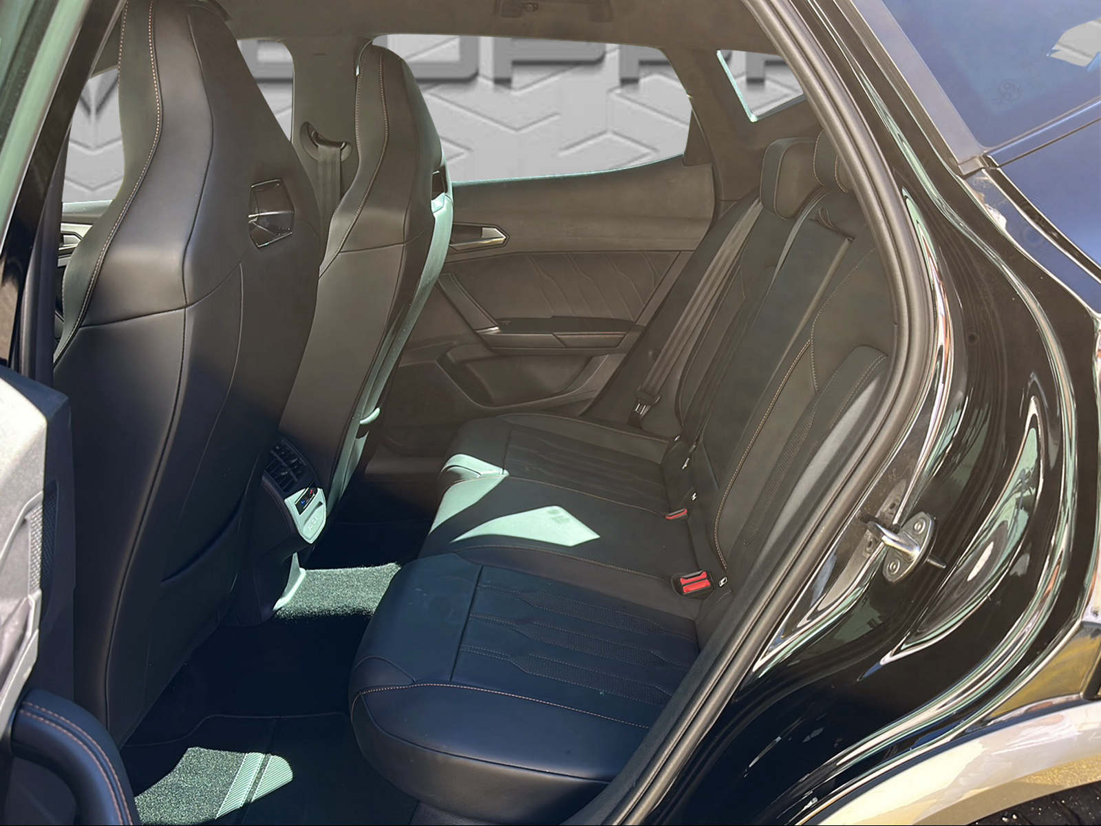 CUPRA Formentor 1.4 e-HYBRID pHEV VZ DSG-image-15