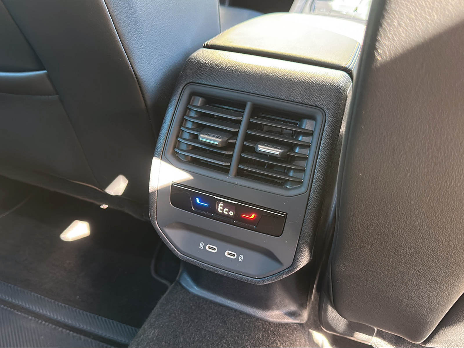 CUPRA Formentor 1.4 e-HYBRID pHEV VZ DSG-image-16