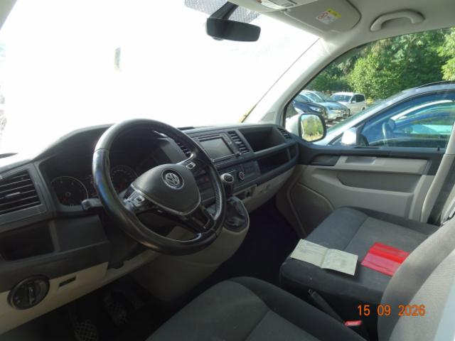 VW T6 2.0 TDI Entry-image-5