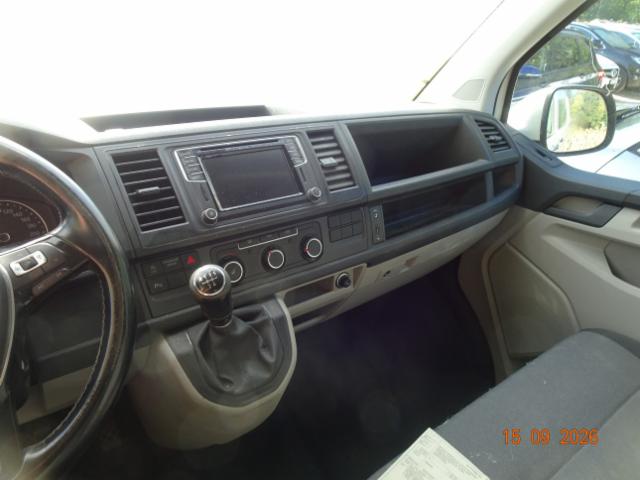 VW T6 2.0 TDI Entry-image-6