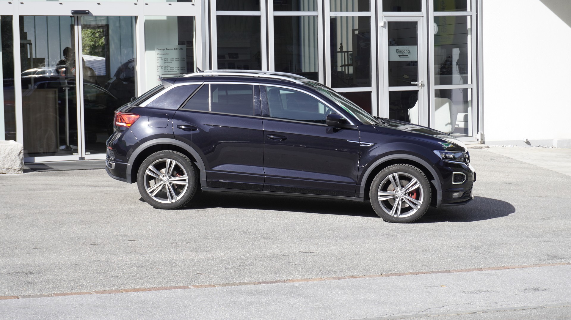 VW T-Roc 2.0 TSI Sport DSG 4Motion-image-6