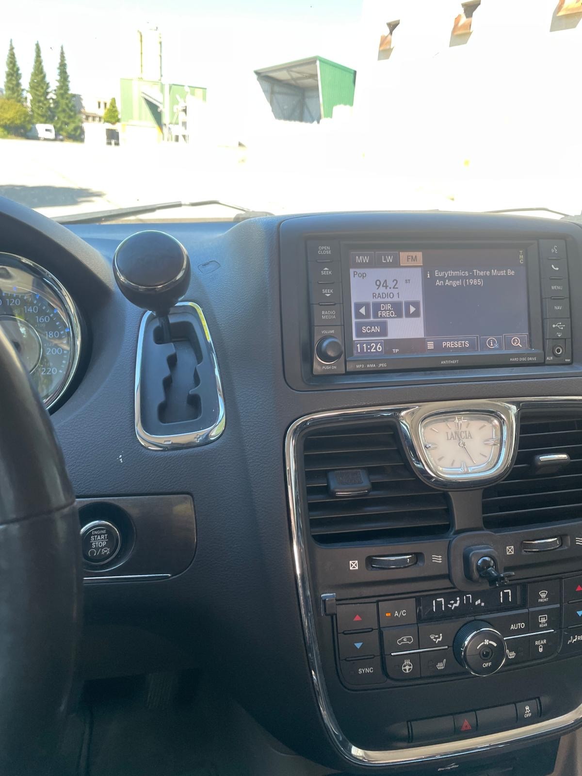 LANCIA Voyager 2.8D Platinum Automatic-image-13