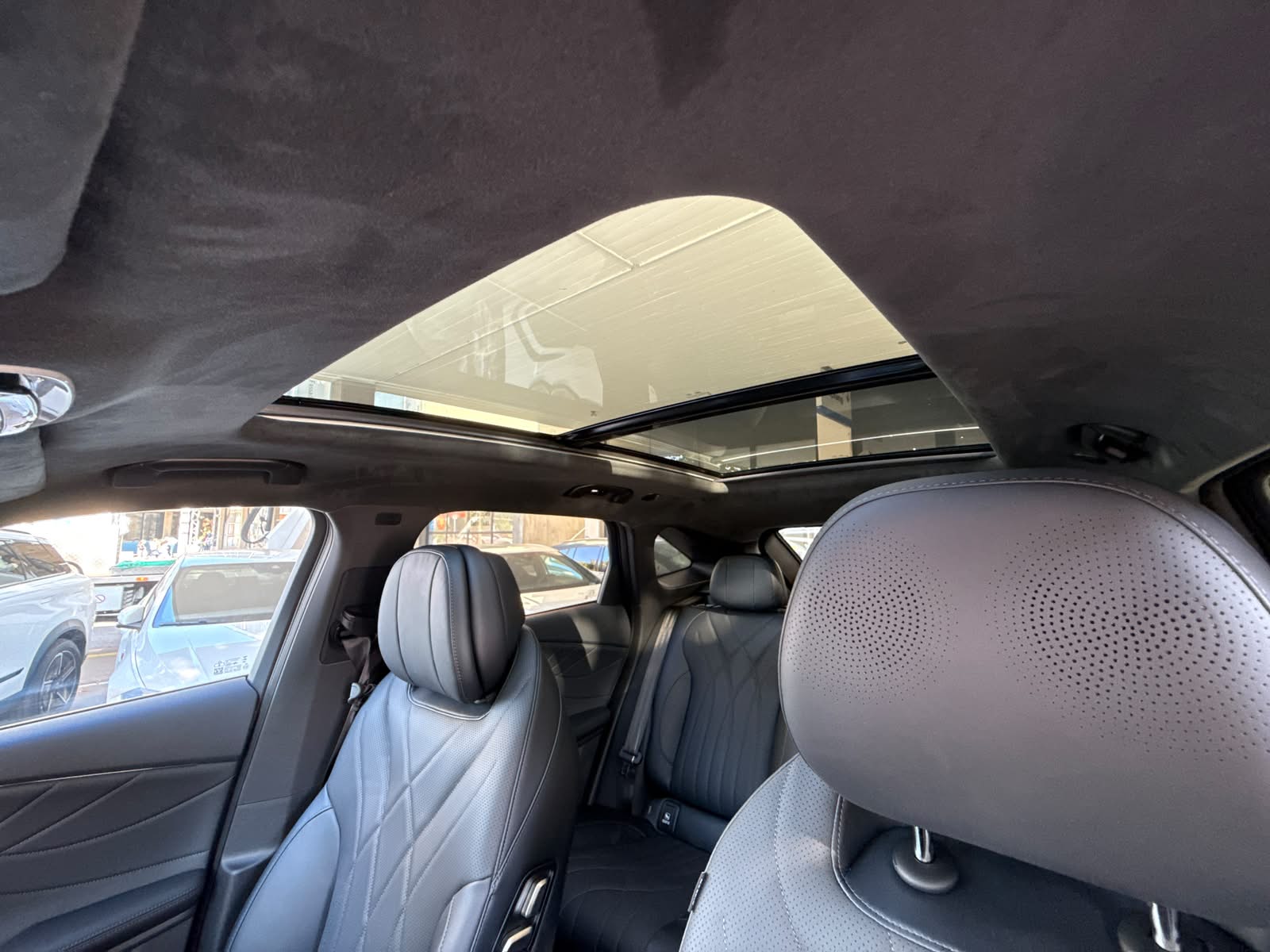 OMODA 9 SHS-P AWD Premium-image-19