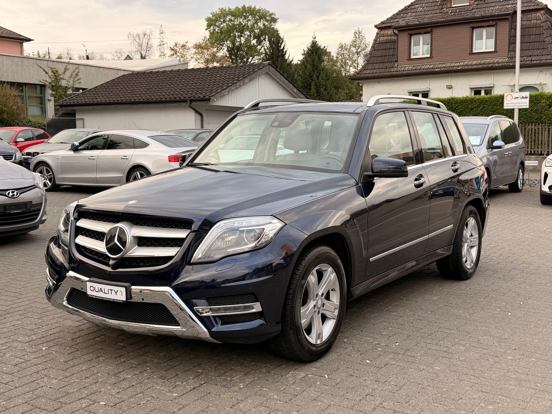MERCEDES-BENZ GLK 350 4Matic 7G-Tronic-image-2