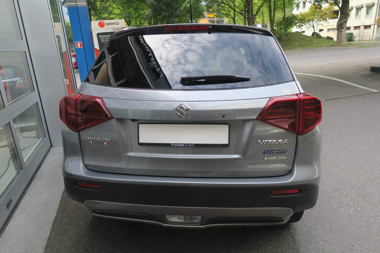SUZUKI Vitara 1.5 Compact Top Hybrid 4x4-image-2