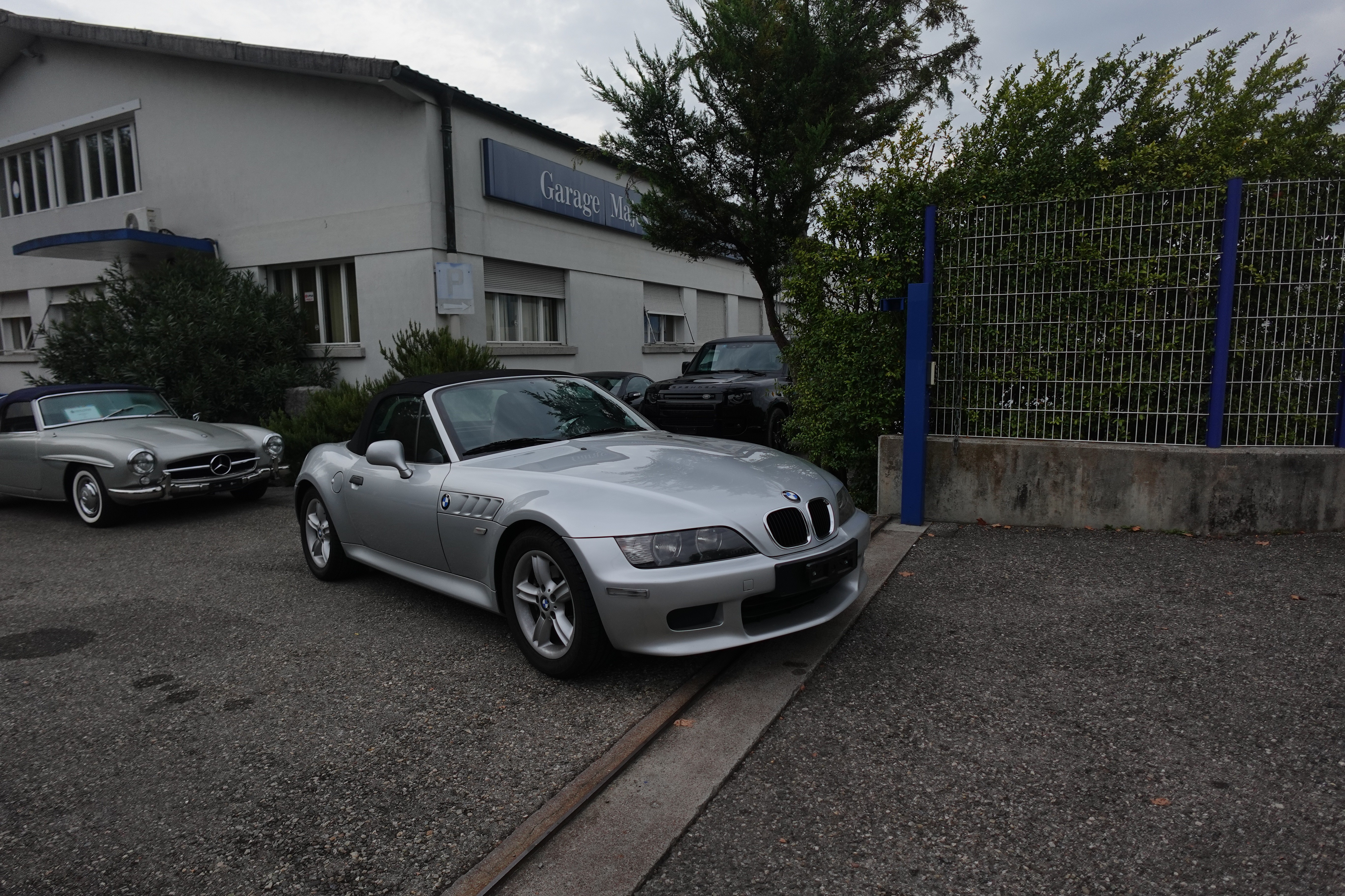 Car photo