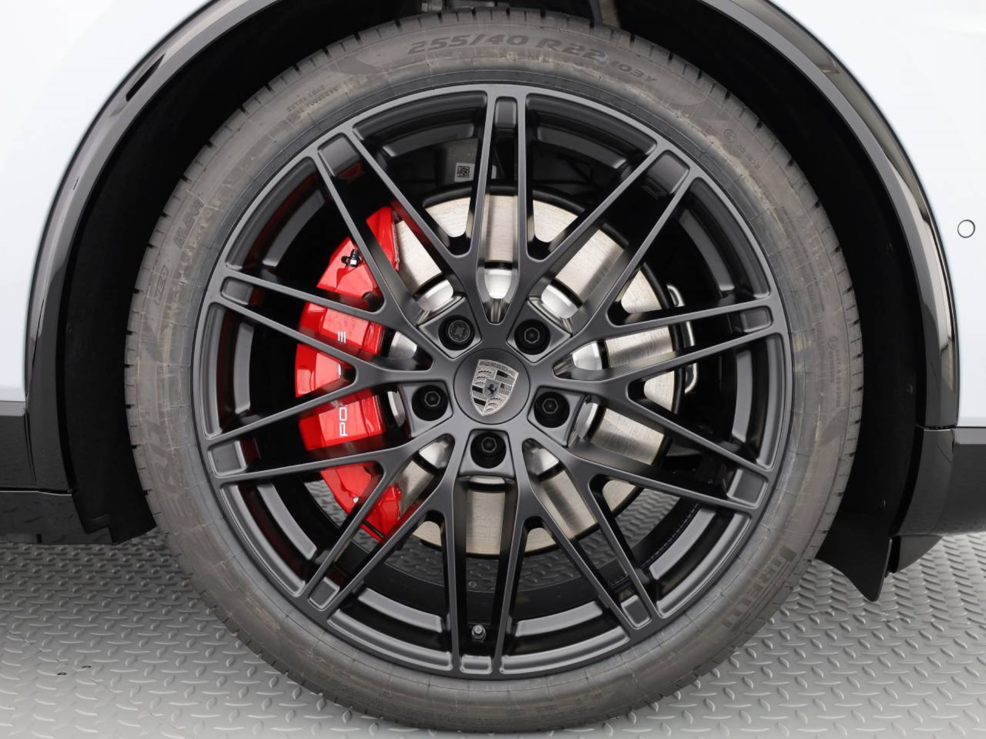 PORSCHE Macan Turbo-image-8