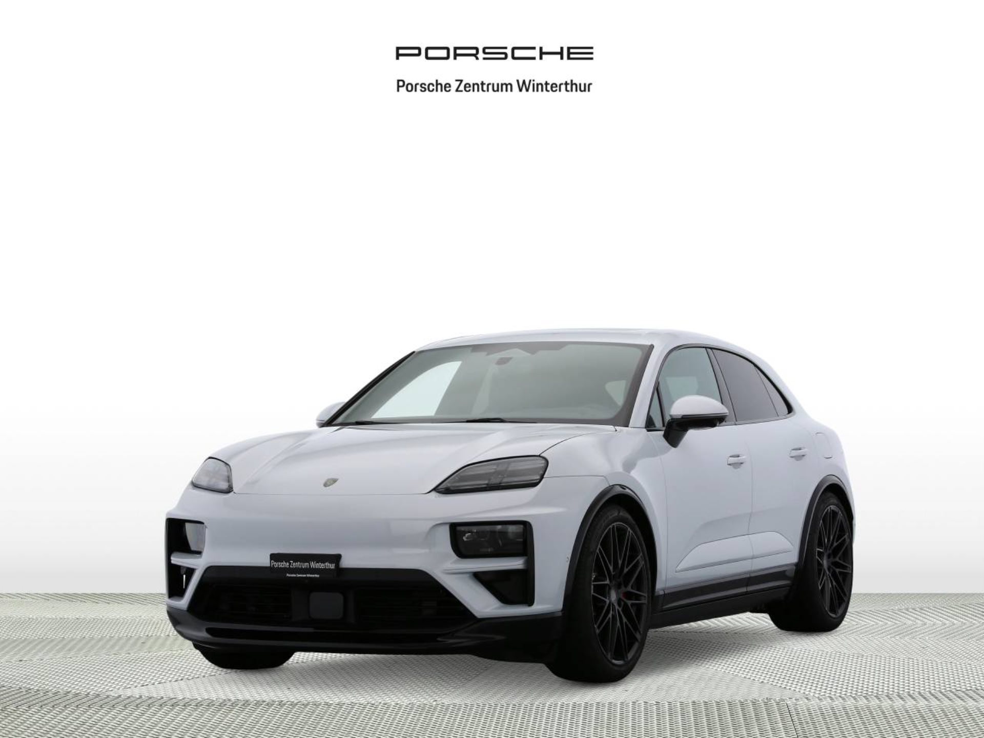 PORSCHE Macan Turbo-image-0