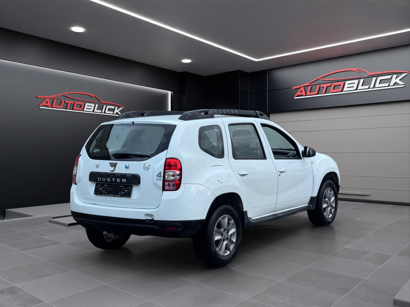DACIA Duster 1.2 T Essential 4x4-image-3