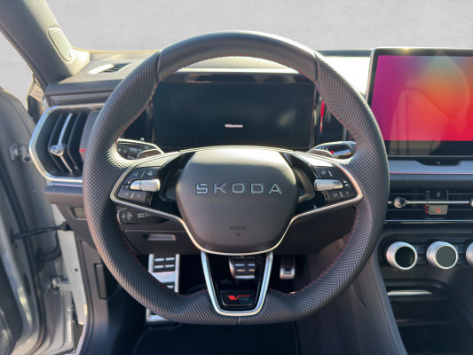SKODA Kodiaq 2.0 TSI RS 4x4 RS-image-10