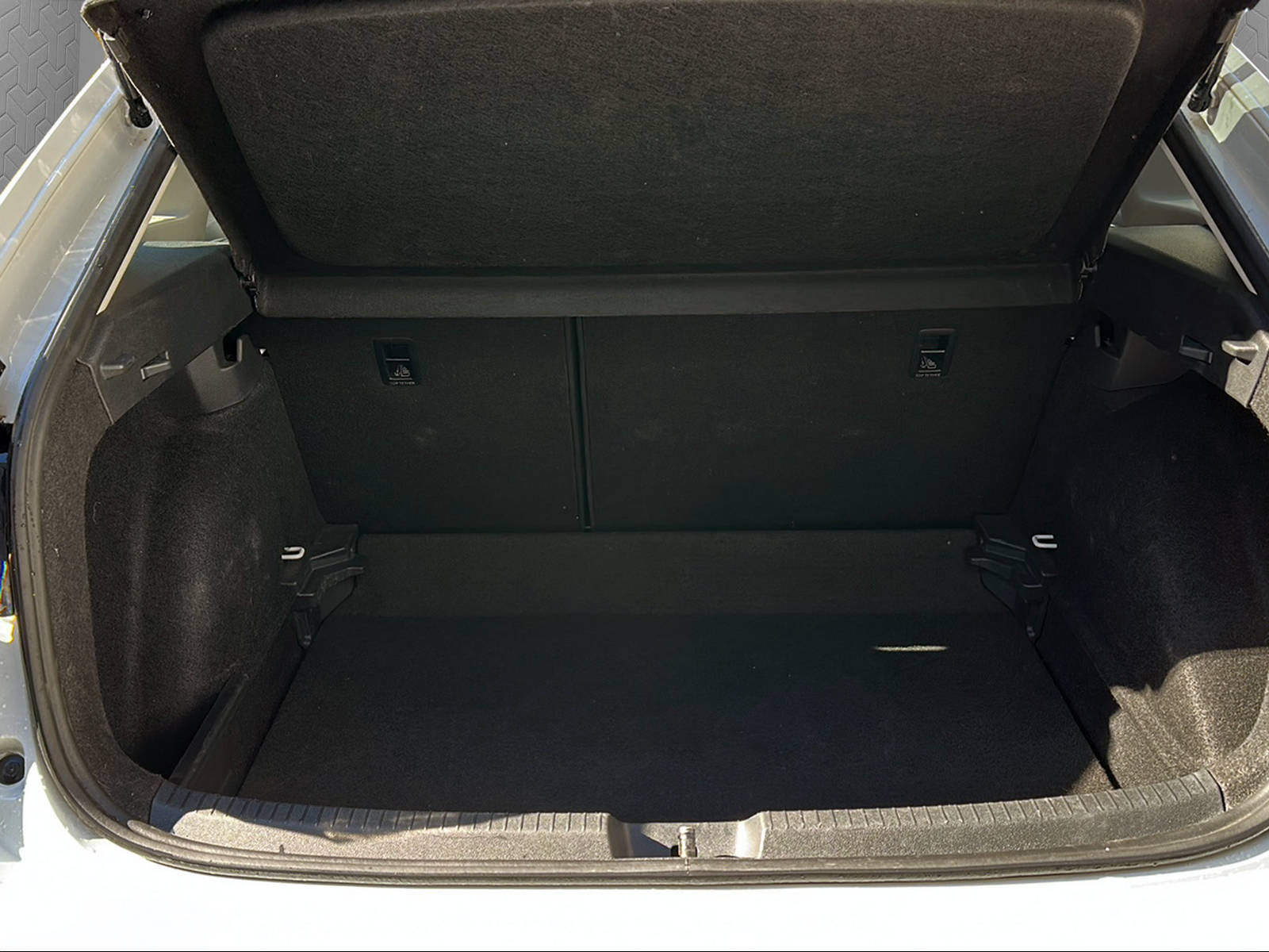 VW Taigo 1.0 TSI Life-image-9