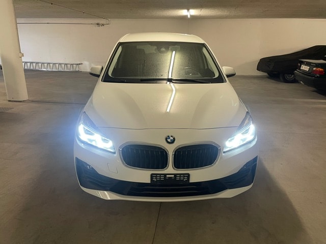 BMW 220d xDrive Gran Tourer Steptronic Sport Line-image-0