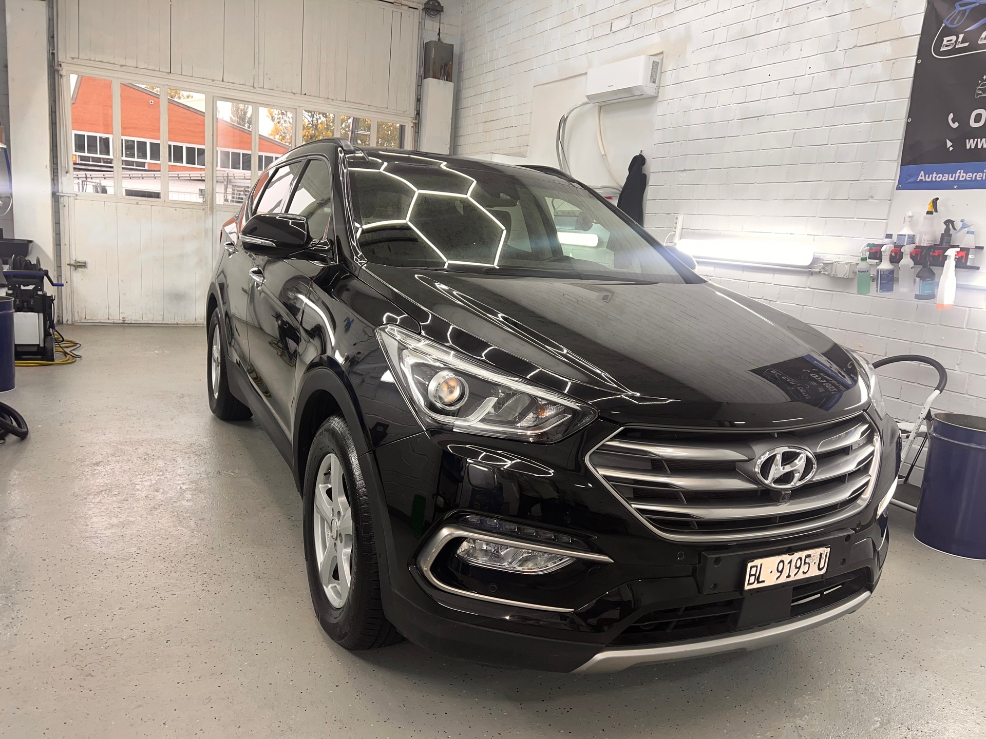 HYUNDAI Santa Fe 2.2 CRDI Vertex 4WD Automatic-showroom-element-2