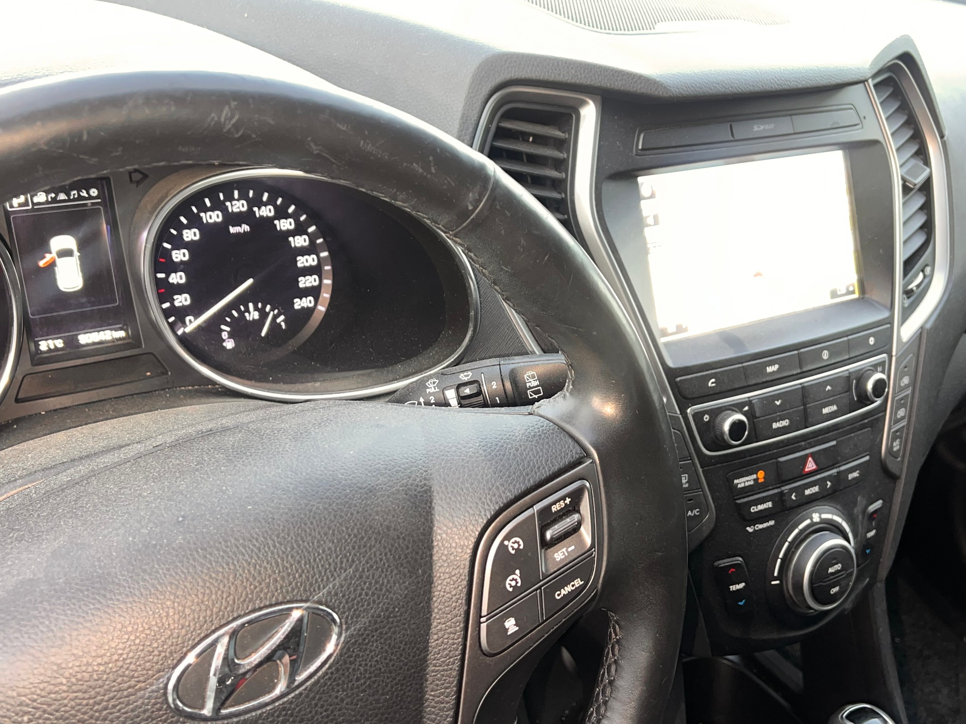 HYUNDAI Santa Fe 2.2 CRDI Vertex 4WD Automatic-image-4