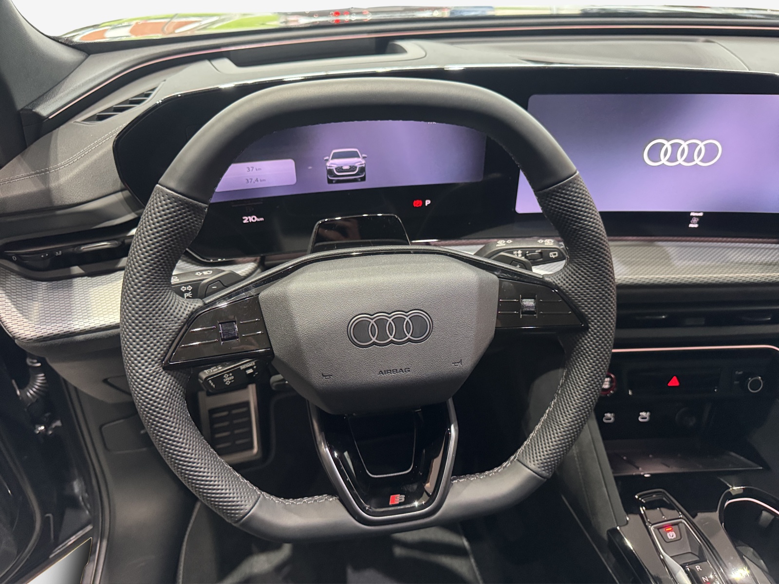 AUDI SQ5 Sportback TFSI quattro S-tronic-image-9