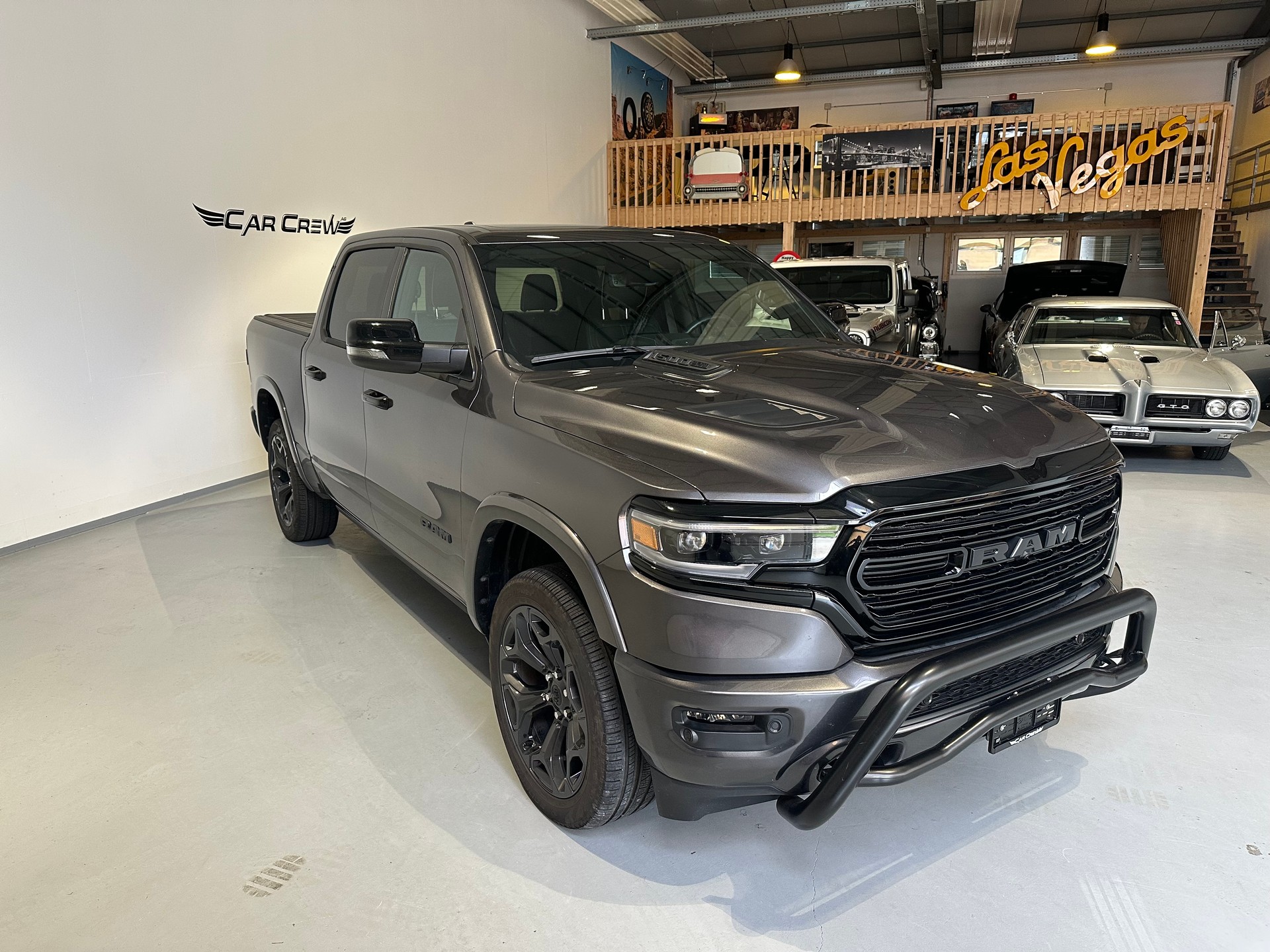 DODGE RAM 1500 Limited Night Edition-image-3