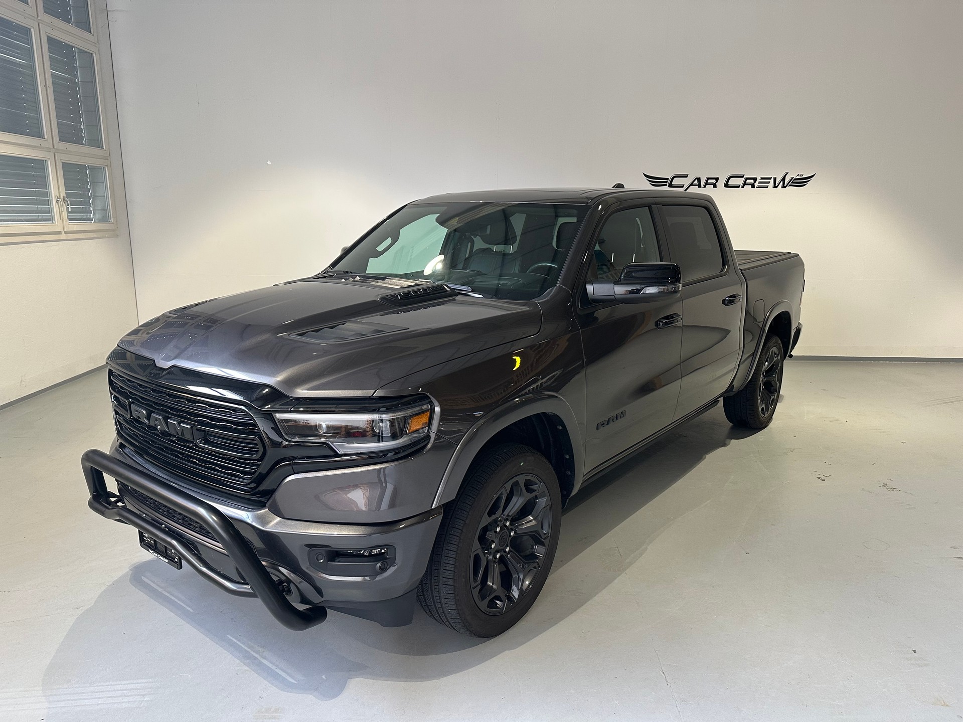 DODGE RAM 1500 Limited Night Edition-image-1