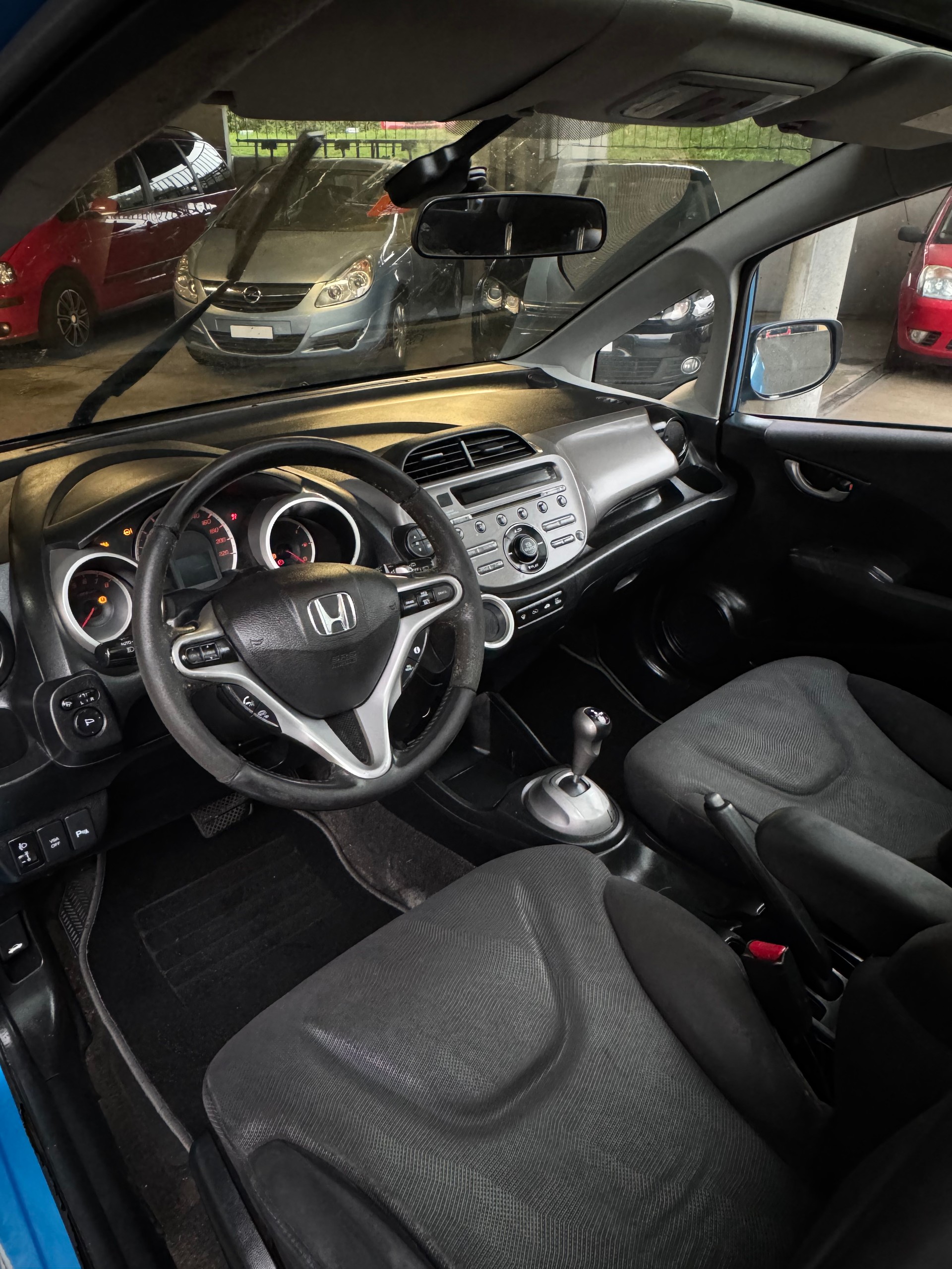 HONDA Jazz 1.4i Elegance i-Shift-image-5