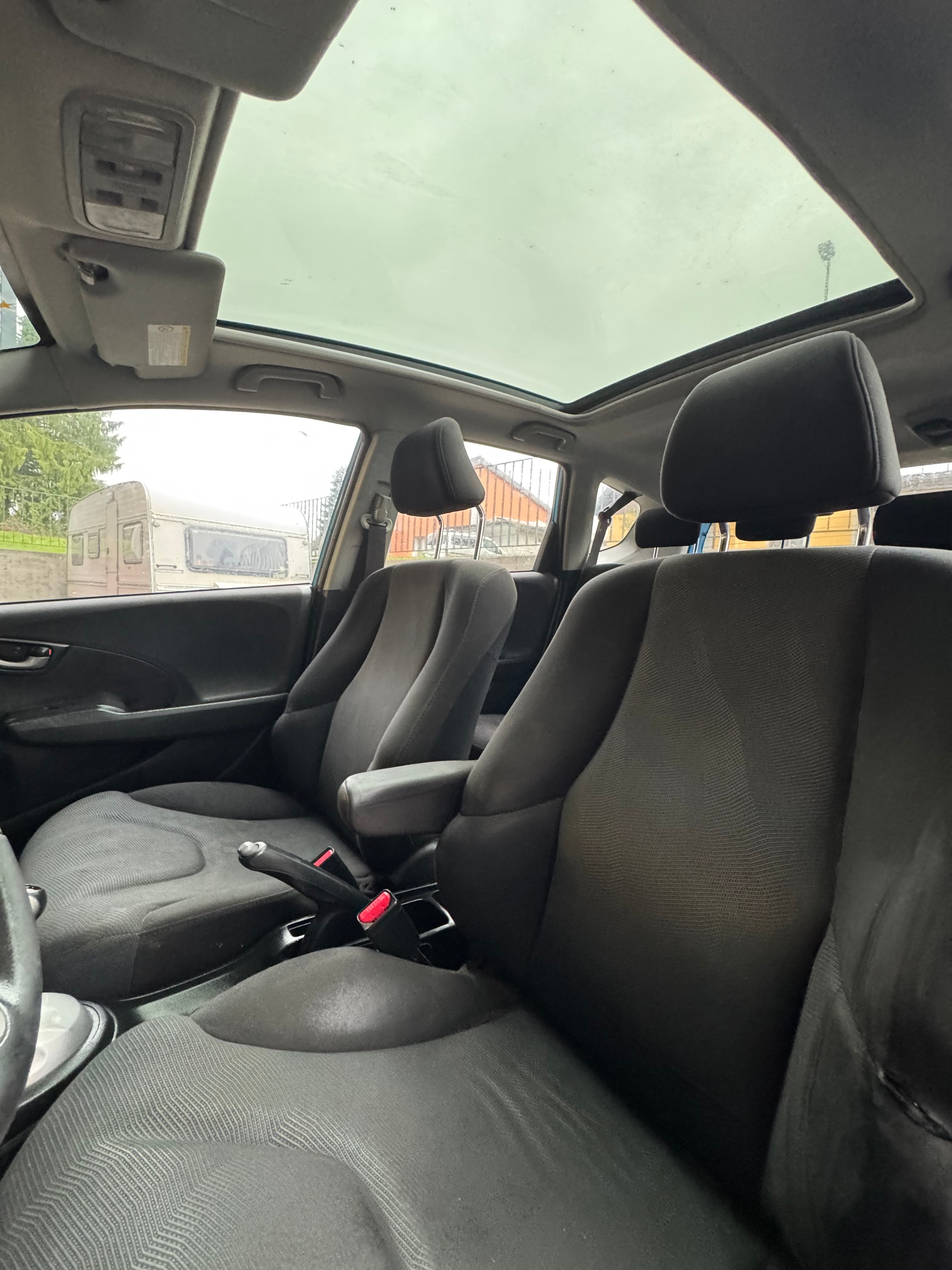 HONDA Jazz 1.4i Elegance i-Shift-image-3
