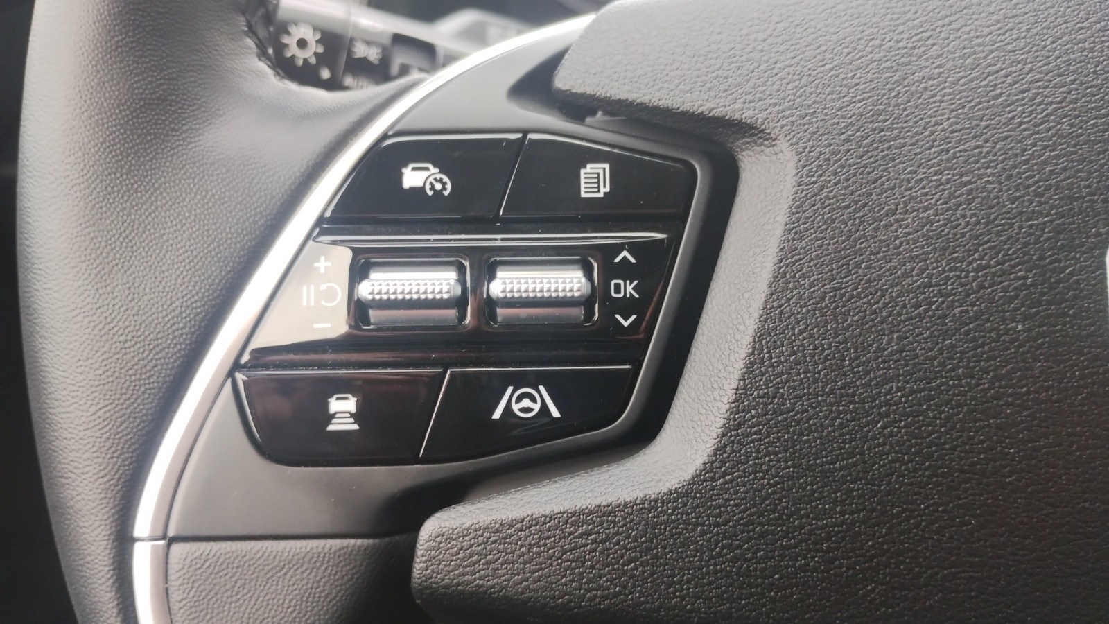KIA EV6 77.4 kWh-image-14