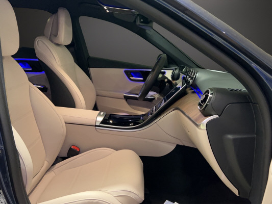 MERCEDES-BENZ C 300e 4M Avantgarde-image-7