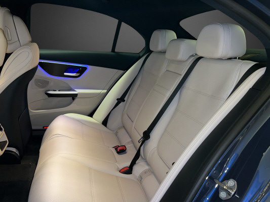 MERCEDES-BENZ C 300e 4M Avantgarde-image-9