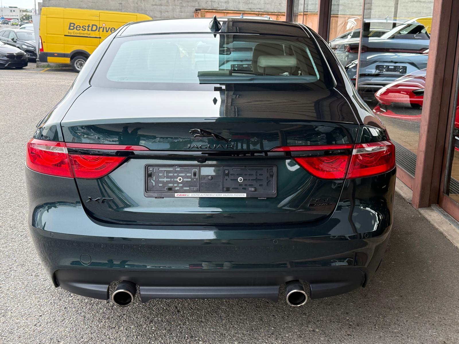 JAGUAR XF 35t Prestige AWD-image-4