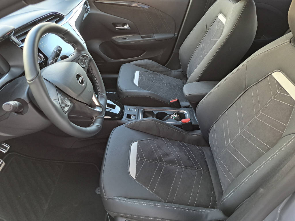 OPEL Corsa 1.2 T 130cv Ultimate-image-7