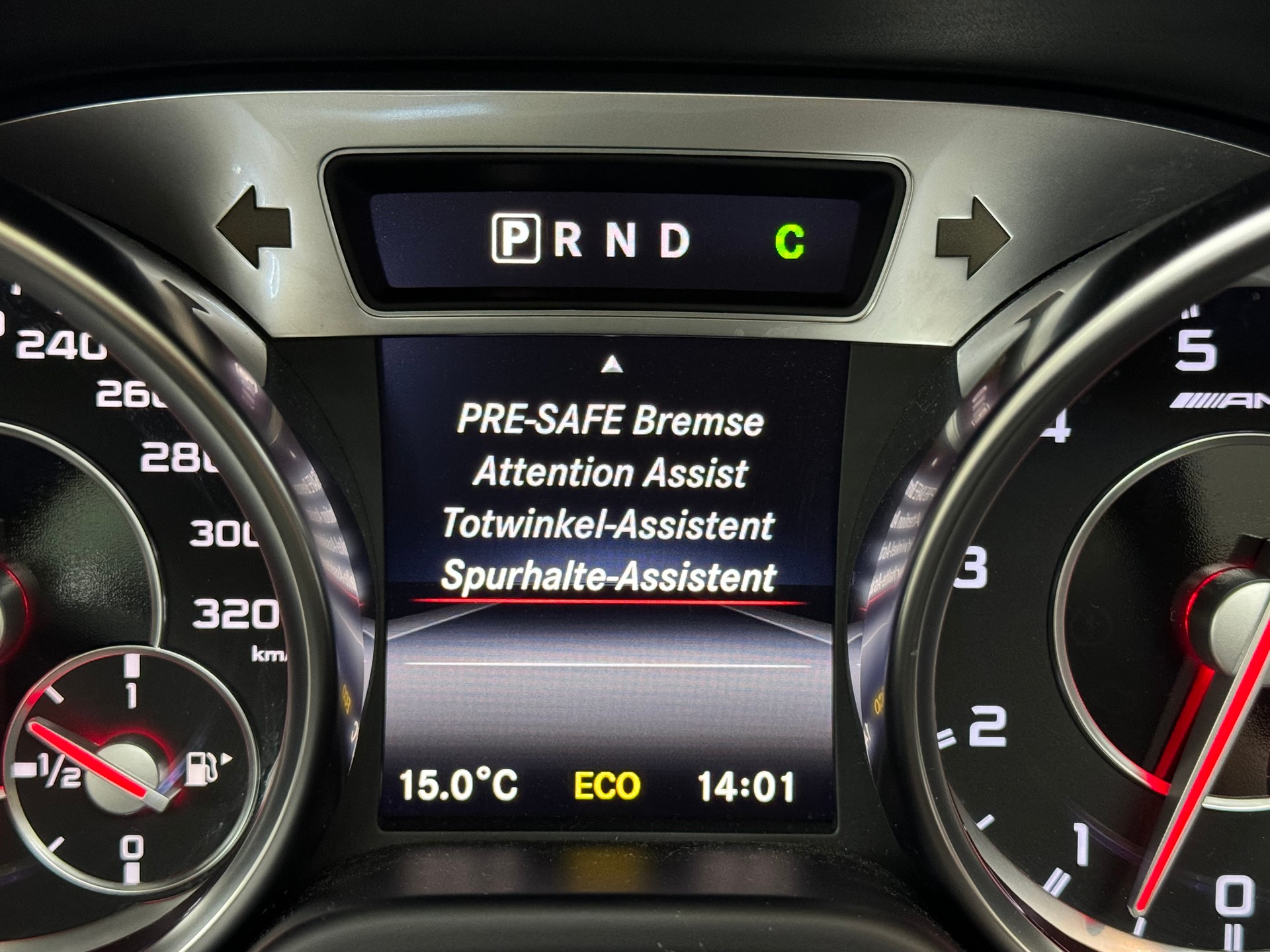 MERCEDES-BENZ SL 63 AMG Speedshift-image-19