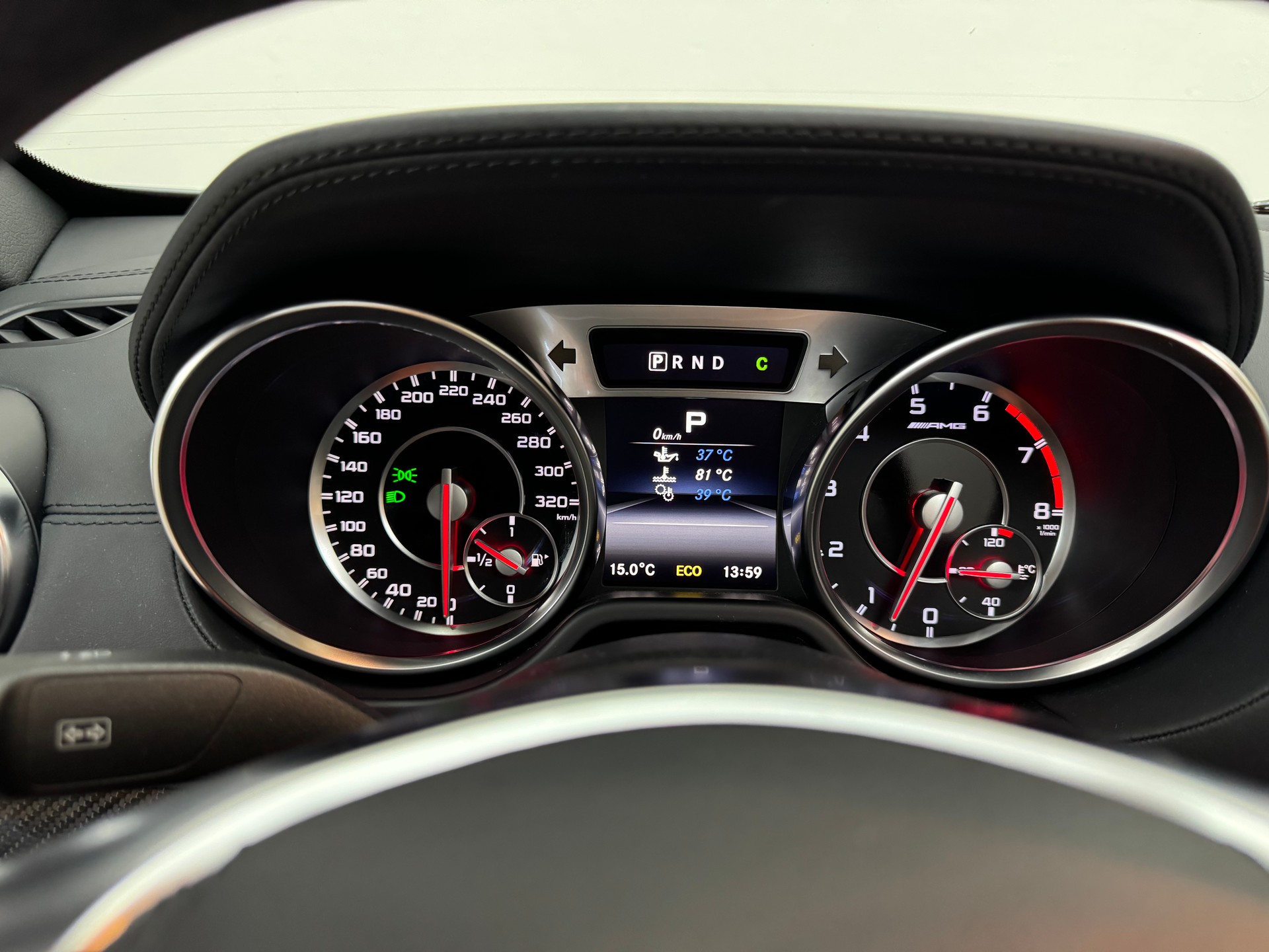 MERCEDES-BENZ SL 63 AMG Speedshift-image-17