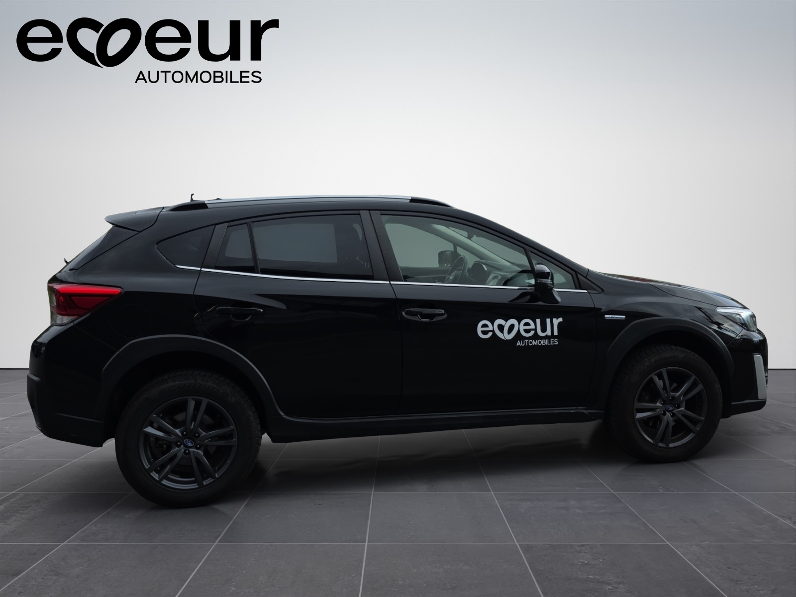 SUBARU XV 2.0i e-Boxer Swiss Plus-image-6