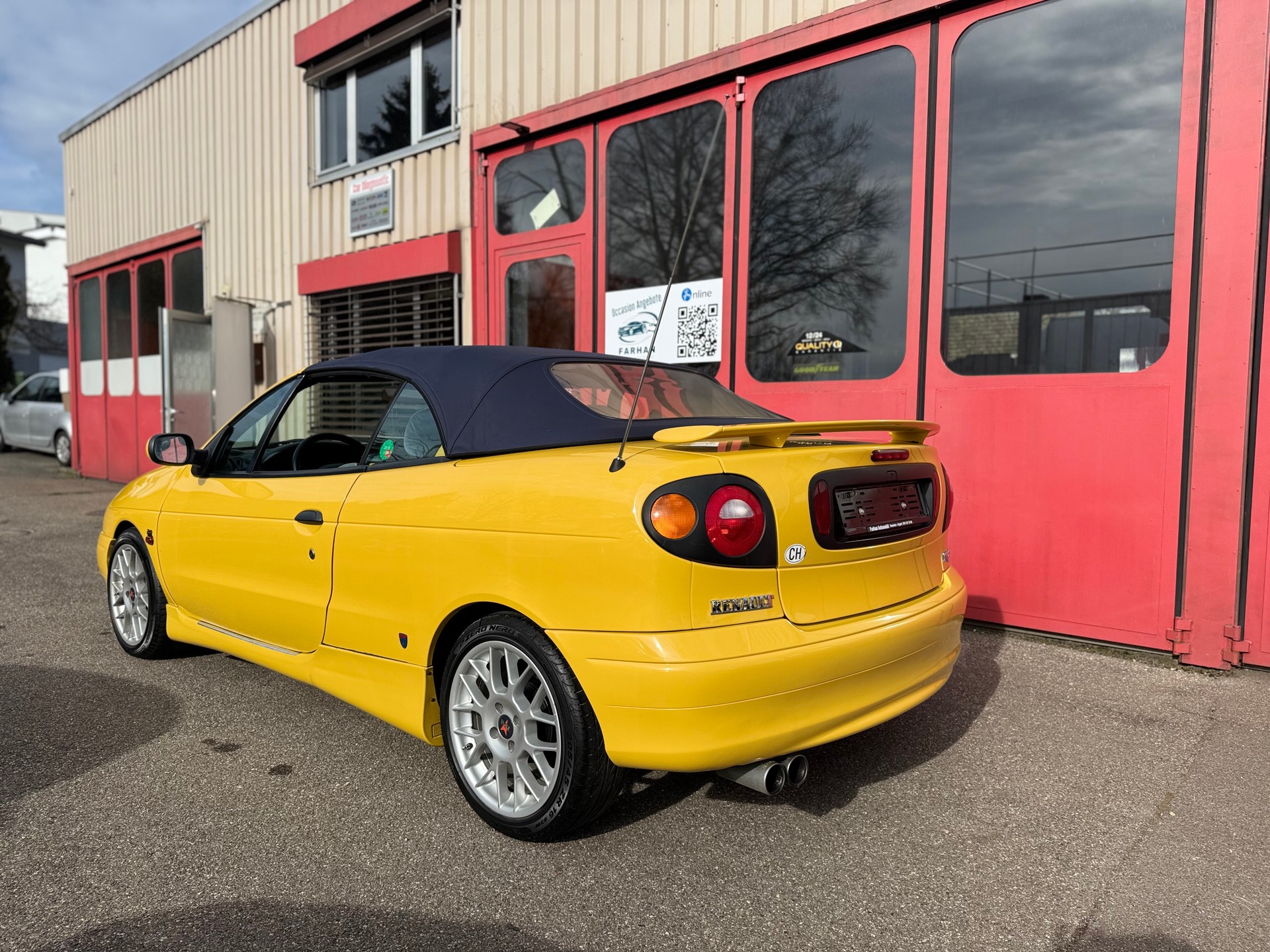 RENAULT Mégane 2.0 Impulsion-image-9