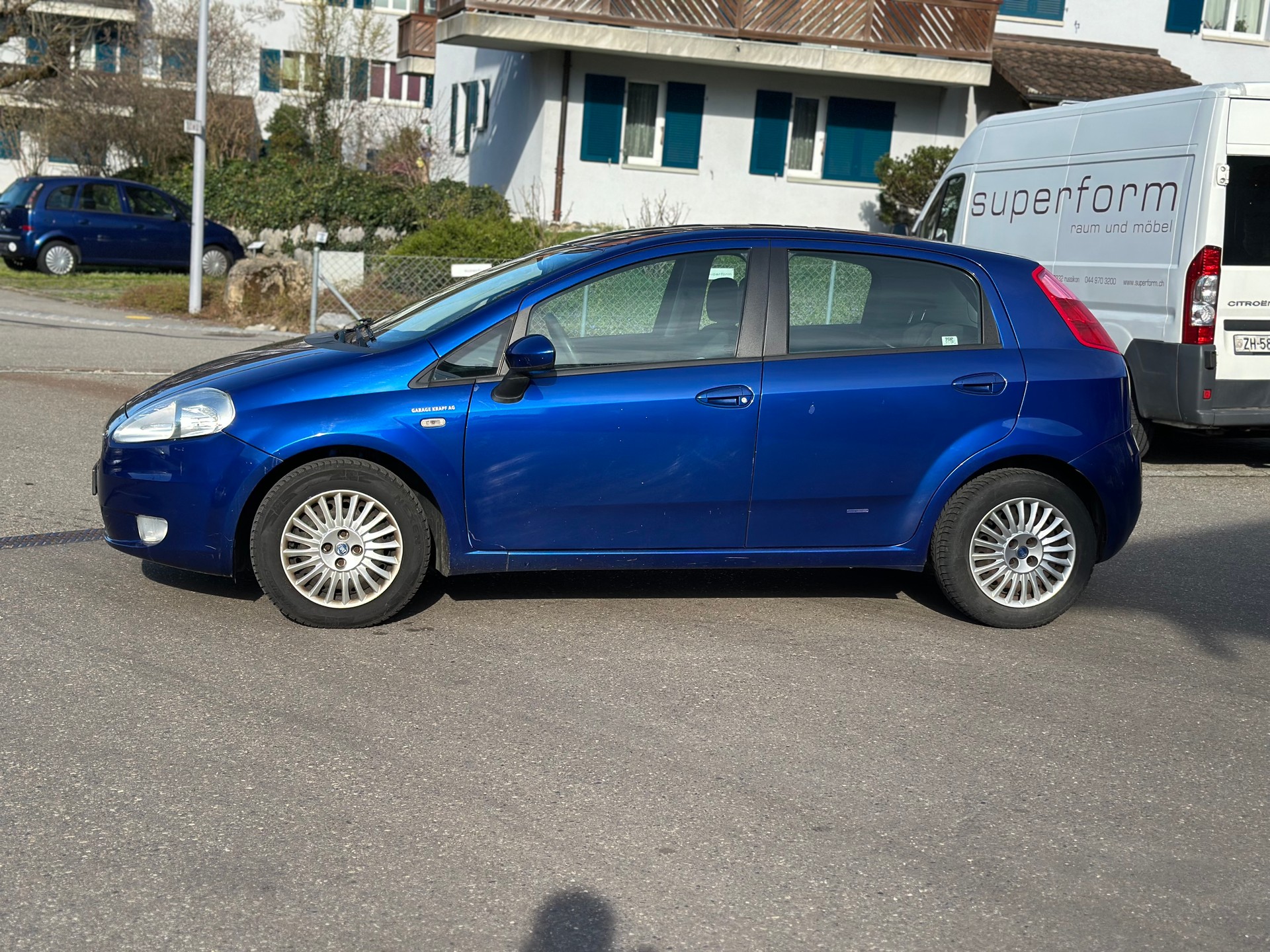 FIAT Punto 1.4 16V Dynamic-image-1