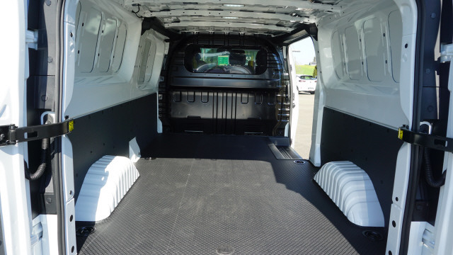 MAXUS eDeliver 7 L2 88kWh AWD-image-6