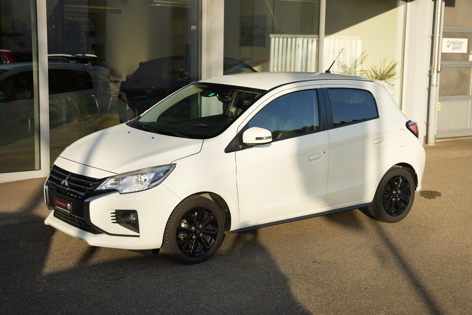 MITSUBISHI Space Star 1.2 MIVEC Intense+-image-1