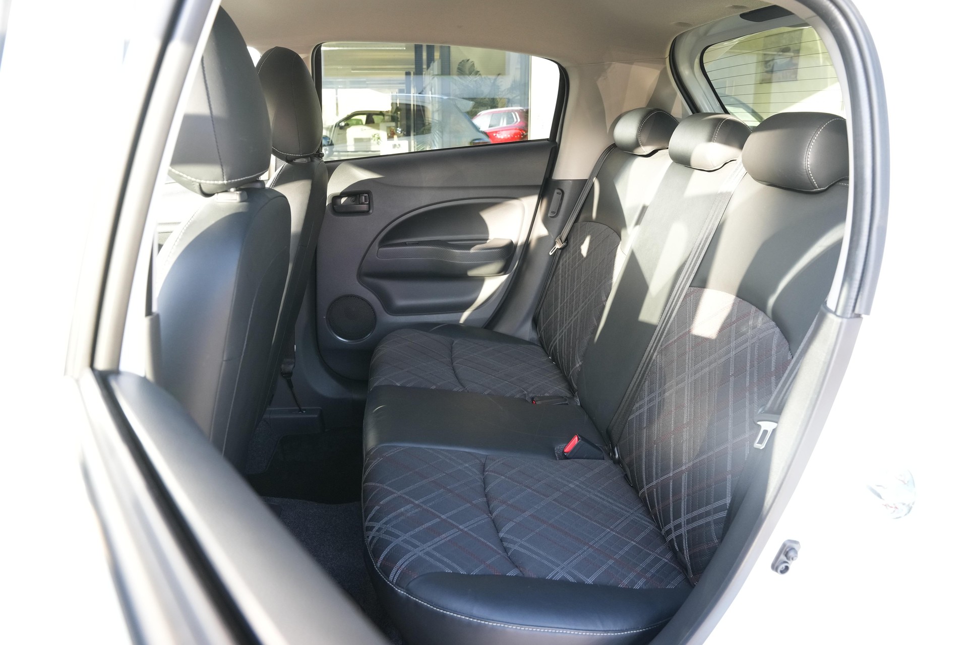 MITSUBISHI Space Star 1.2 MIVEC Intense+-image-7