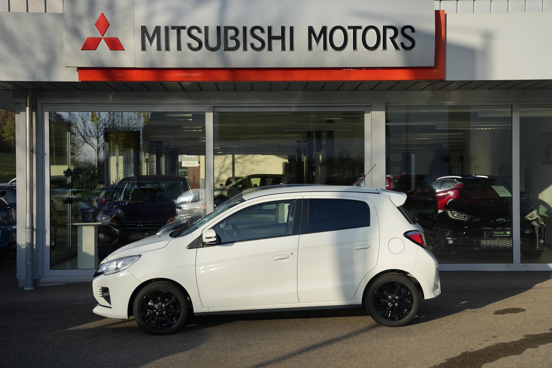 MITSUBISHI Space Star 1.2 MIVEC Intense+-image-2