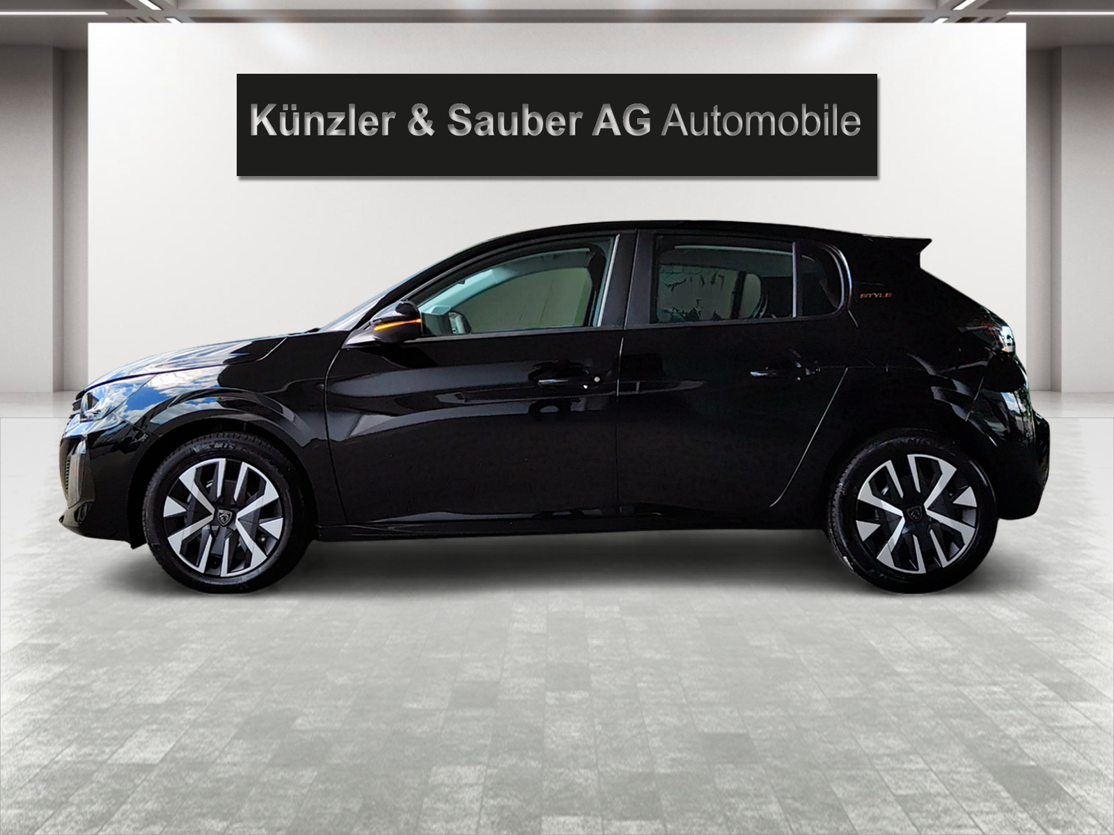 PEUGEOT 208 1.2 MHEV 110 Style-image-2