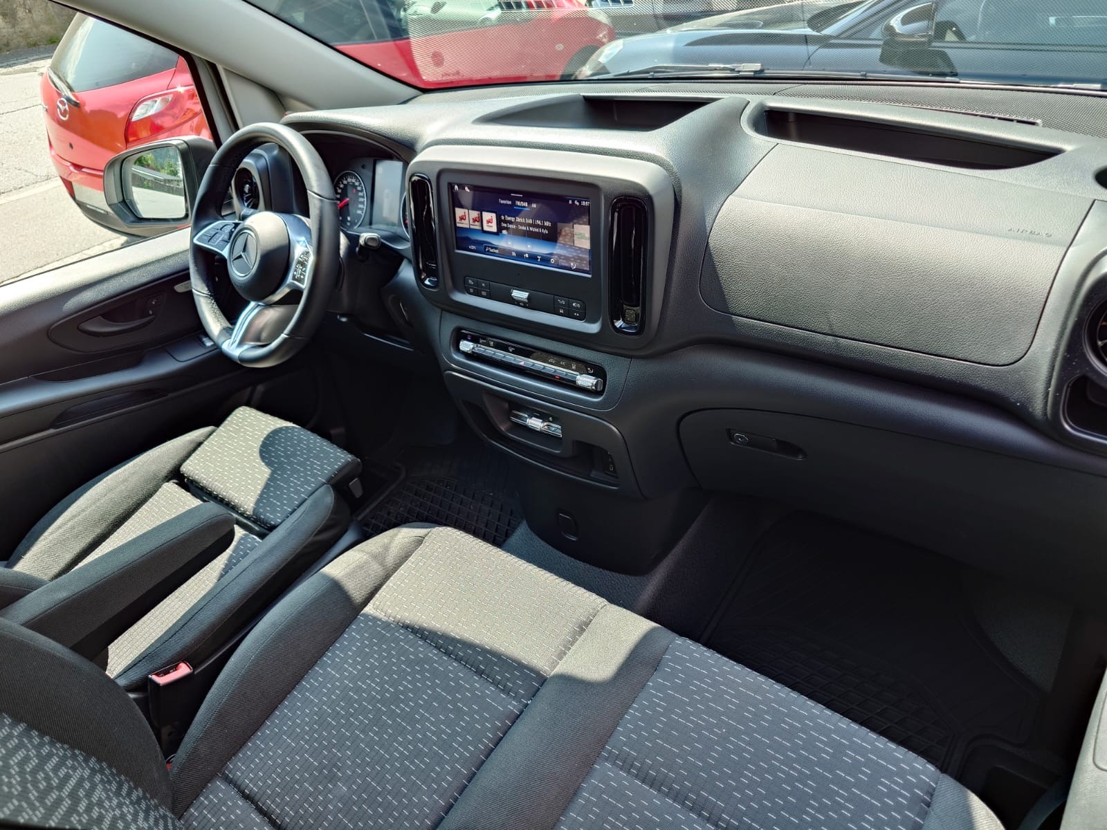 MERCEDES-BENZ Vito 116 CDI Lang 9G-Tronic 4M Select-image-8